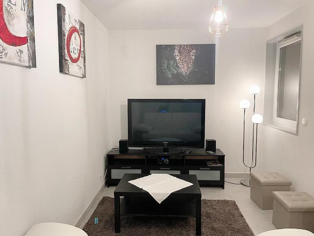 Le Velodrome Chic Appartement Marseille Bagian luar foto
